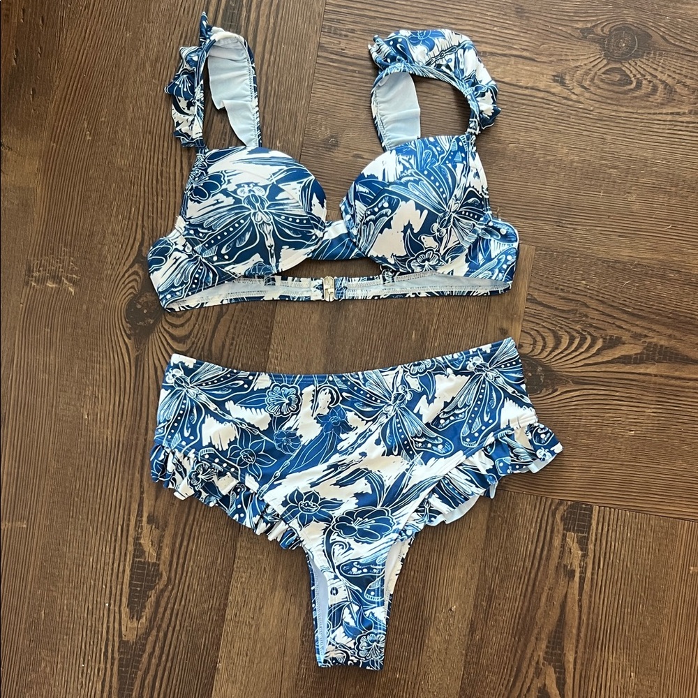 Commense Print Ruffle Bikini Set - Picture 2 of 6